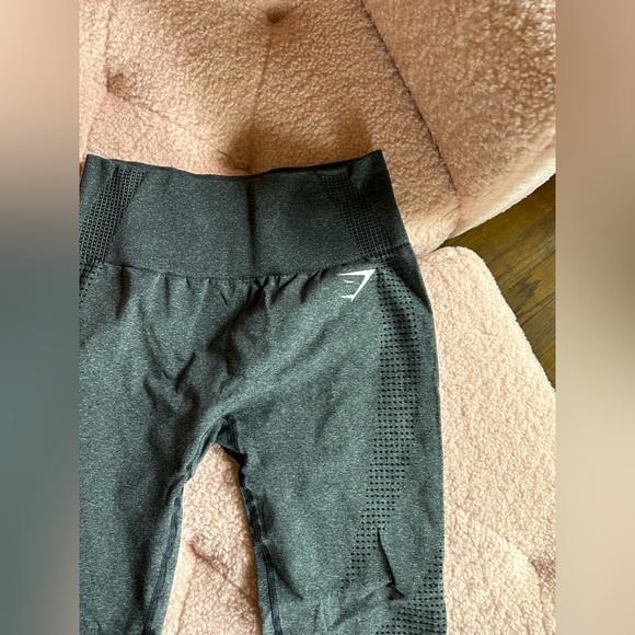 Gymshark Grey Workout Set sz M - Picture 9 of 12